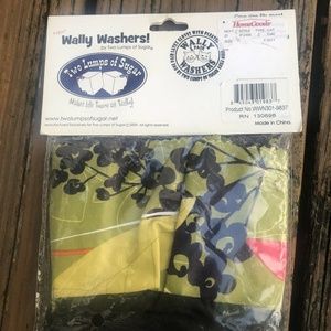 Wally Washers All Purpose Gloves One Size Latex Black Floral Two Lumps Of Sugar